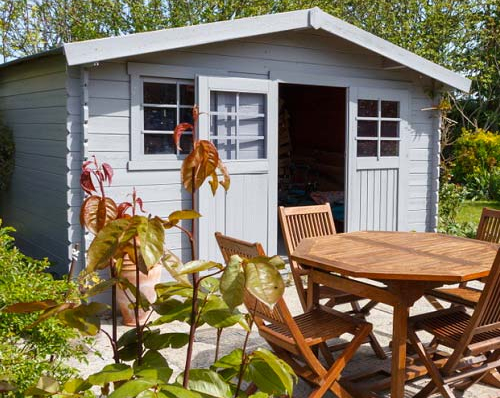 Comment aménager son abri de jardin en bois ?