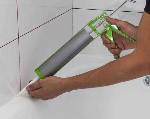 Comment faire un joint silicone ?