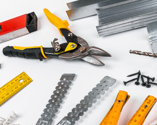 Quels sont les outils du plaquiste ?